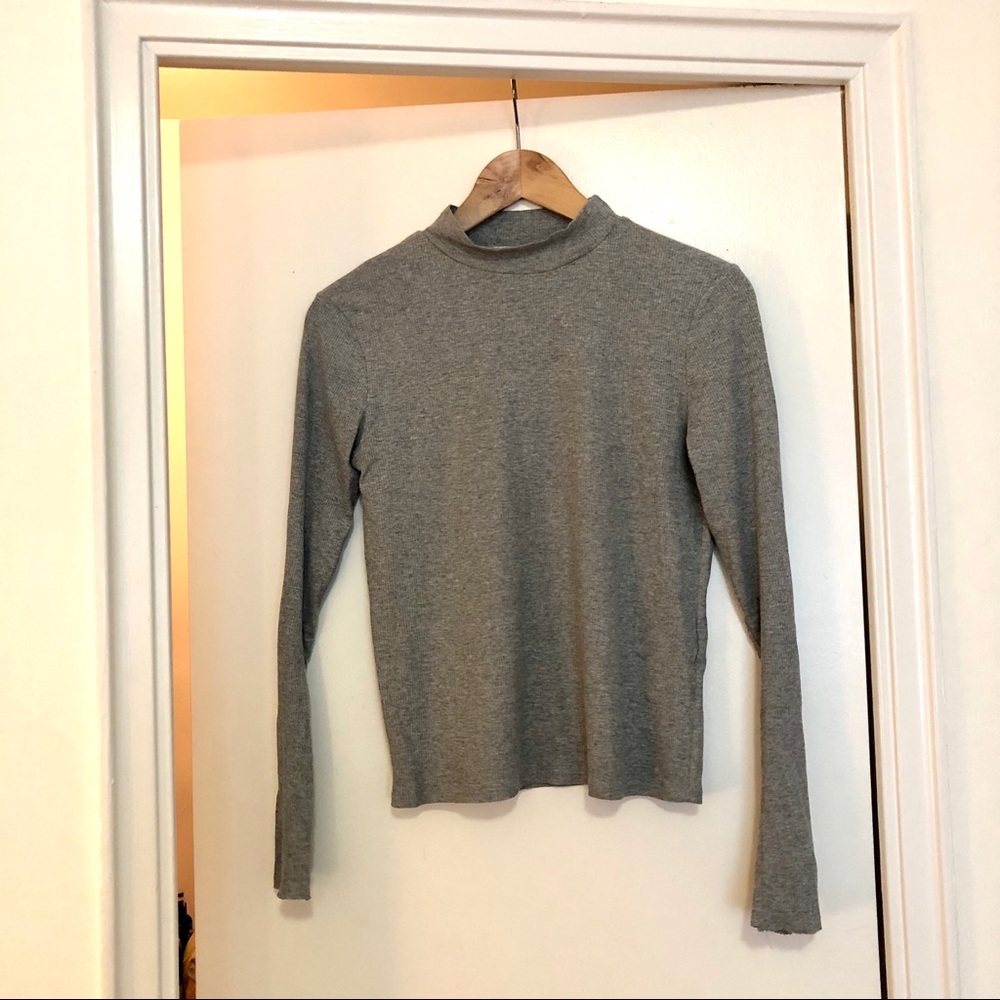 ZARA Trafaluc grey ribbed mock neck top